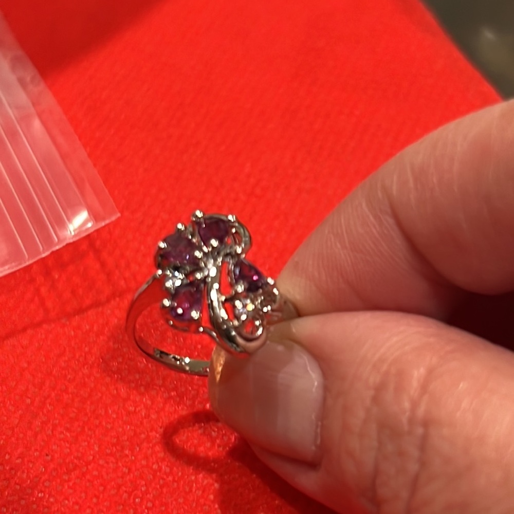 โฅ๏ธโฆ๏ธ๐นRuby and platinum ring - Picture 2 of 6